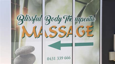 Sexual massage Ashmore