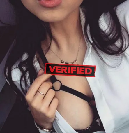 Alexandra sexmachine Prostitute Al Ahmadi