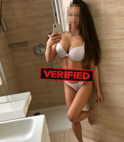 Lois pussy Find a prostitute Kysucke Nove Mesto