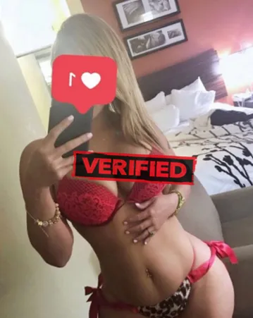 Adriana sexy Encontre uma prostituta Colares