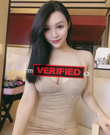 Adrienne sexy Finde eine Prostituierte Rotkreuz