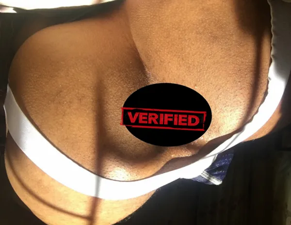 Vanessa fucker Erotic massage Trest