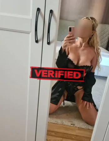 Britney pussy Sexual massage Nova Bana