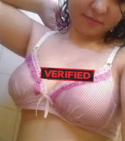 Laura pussy Find a prostitute Hualien City